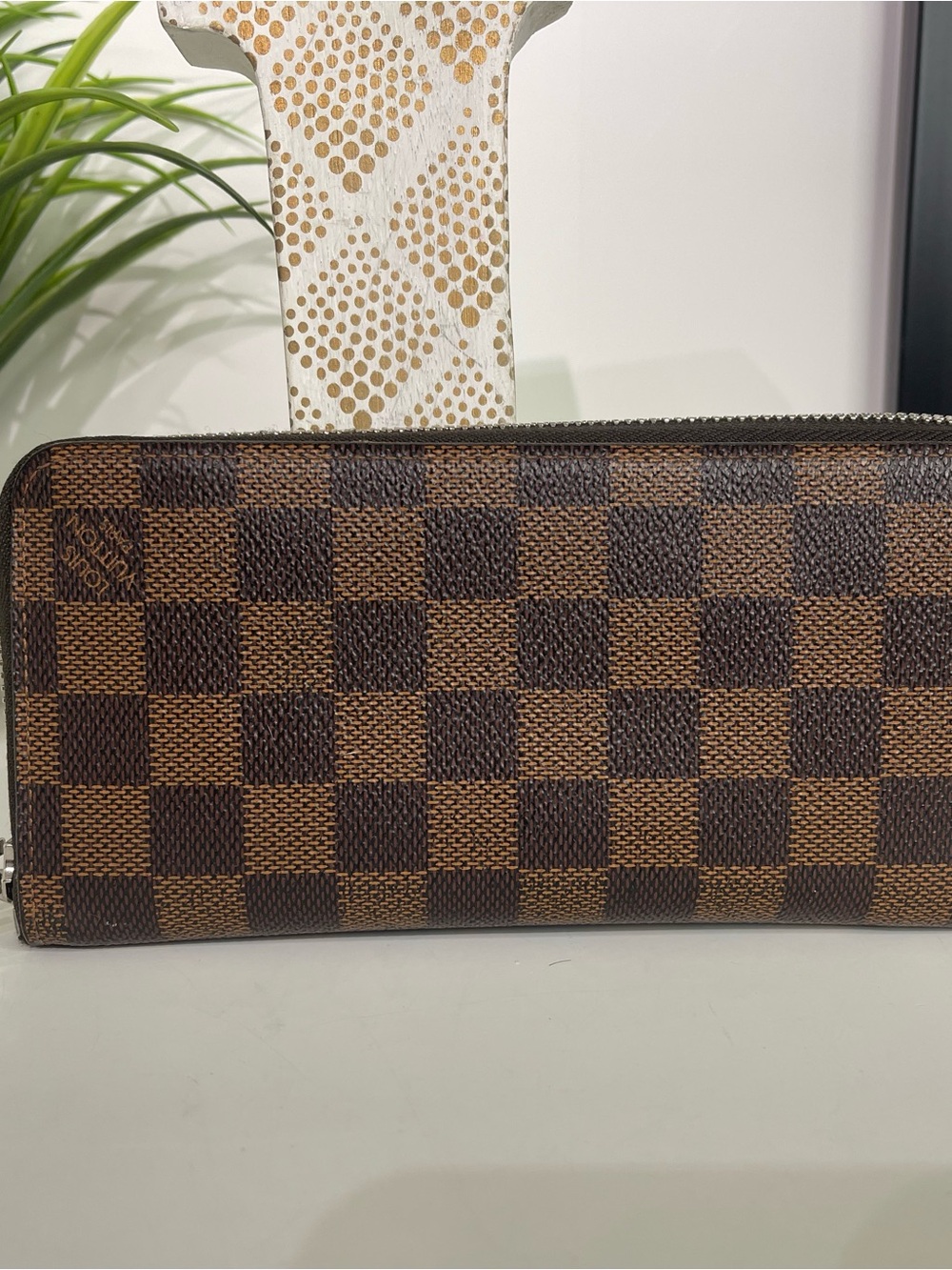Louis Vuitton Damier Ebene Zippy Wallet